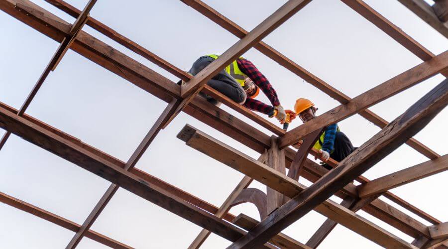 Professional residential roofers in Halbur, IA